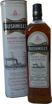 Der Bushmills 21 Jahre im geöffneten Geschenkset